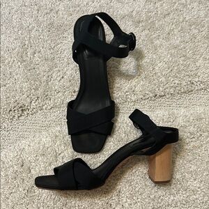 Doen wood block heel black ankle strap heels